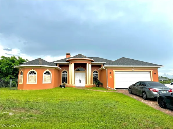 920 Highland Ave, Lehigh Acres, FL 33972