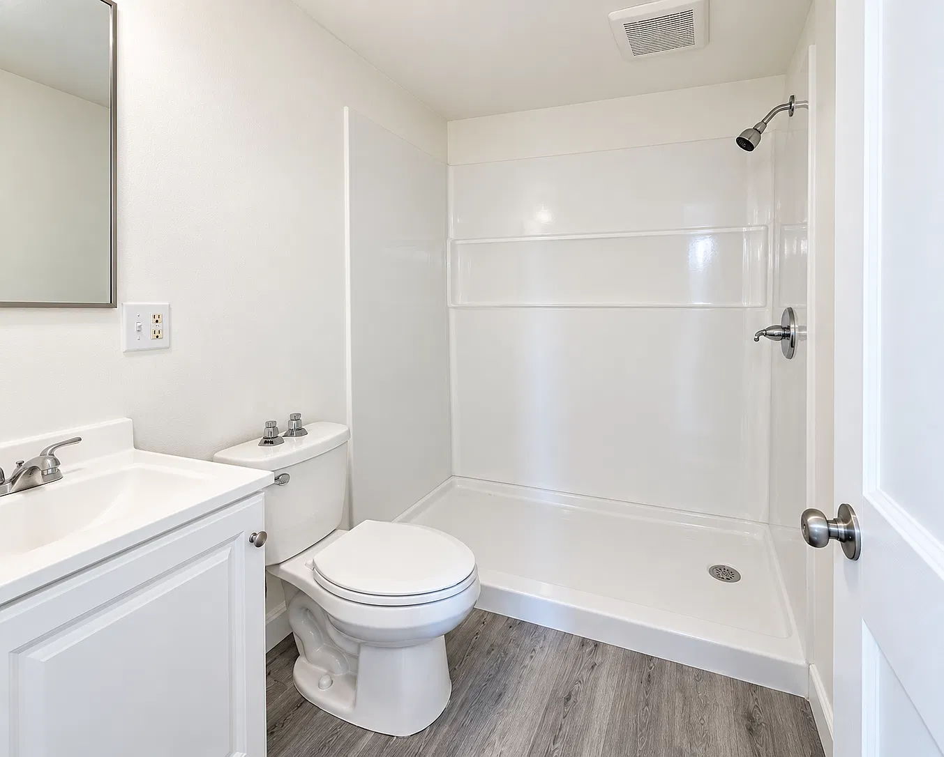 2 bed, 650 sqft, $1,850 — Photo 2