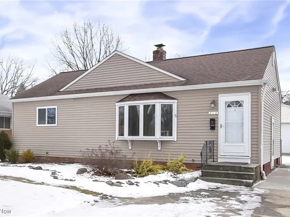 213 Gayle Dr, Sheffield Lake, OH 44054