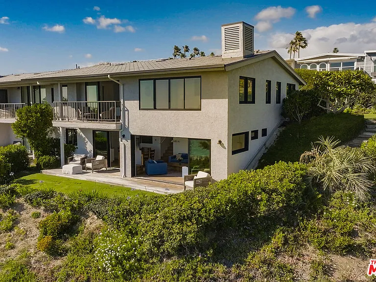 6817 Seawatch Ln — Photo 50