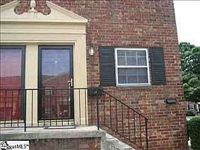 1st image of 2530 E North St APT 4L