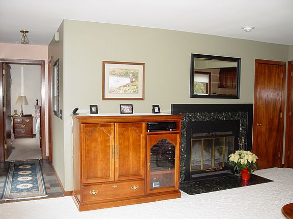Livingroom Fireplace