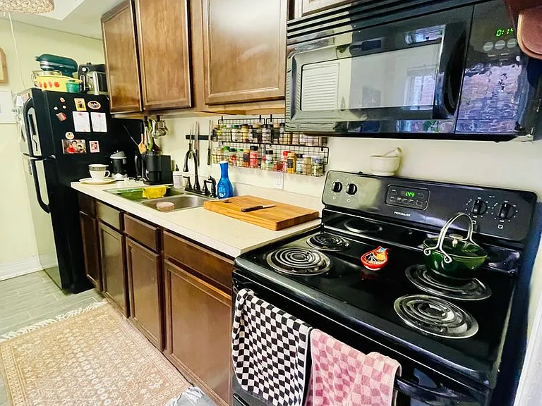 711 Chimborazo Blvd — Photo 10