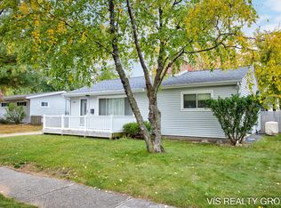 3125 Coolidge Rd, Muskegon, MI 49441