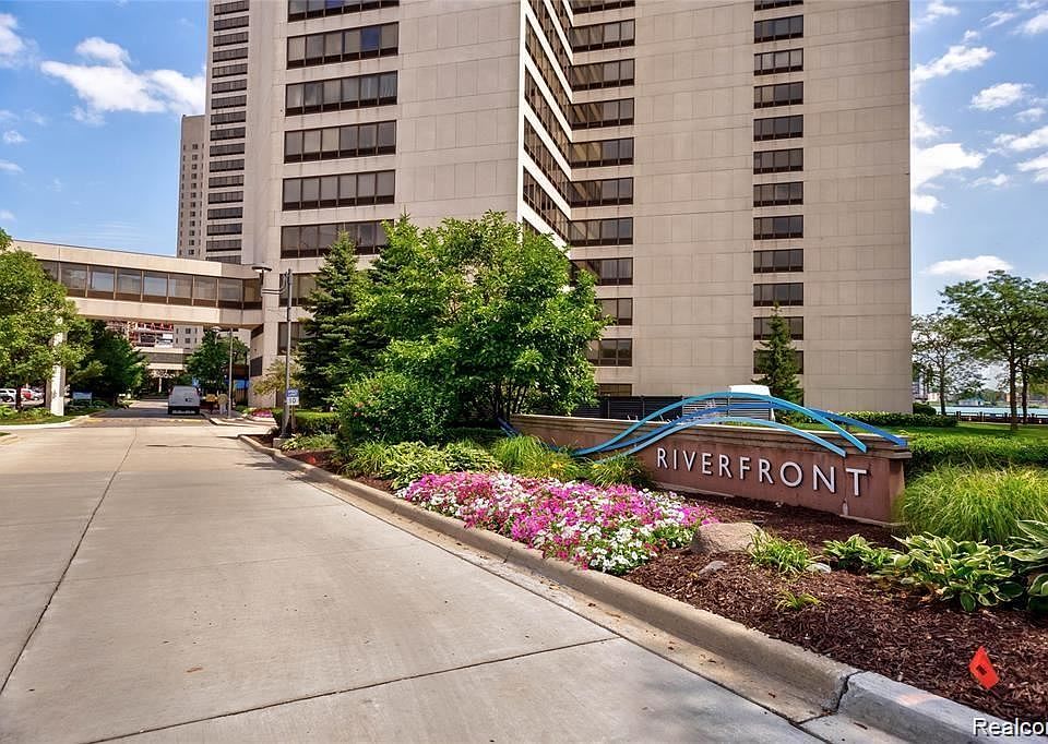 1st image of 1001 W Jefferson Ave #14F