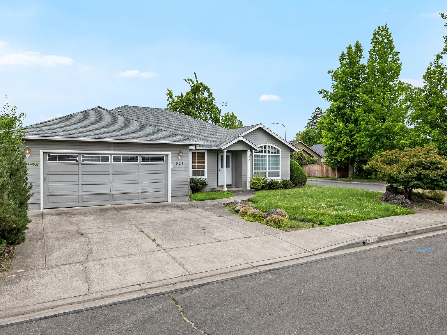 644, ID # 621 Shadow Wood Drive - 1 — Photo 2