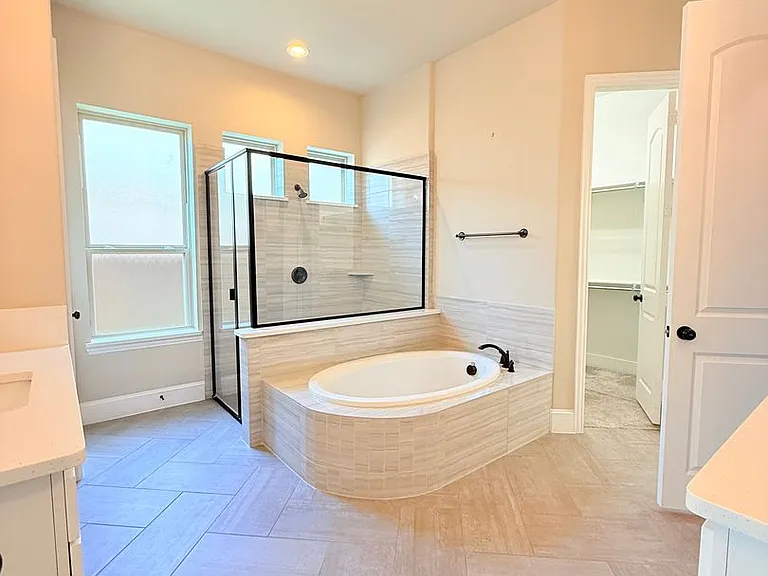 7247 Goose Creek Rd — Photo 11