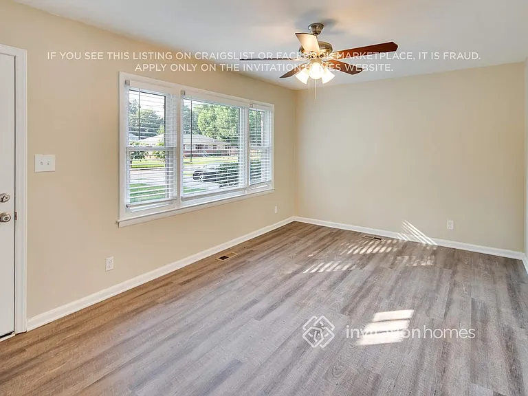 909 Friendly Pl — Photo 4