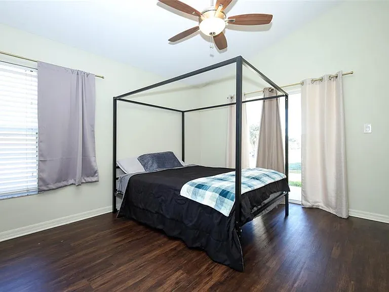 200 Patrice Hope St — Photo 7
