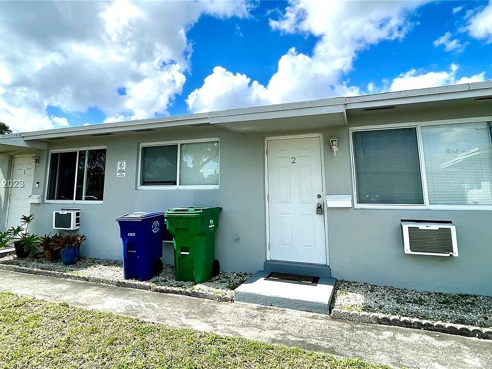 1st image of 7561 Venetian St Unit 2