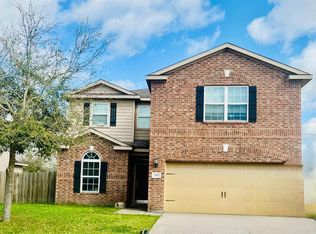 2427 Tracy Ln, Highlands, TX 77562