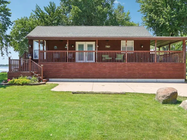 W7863 Willow ROAD, Fort Atkinson, WI 53538