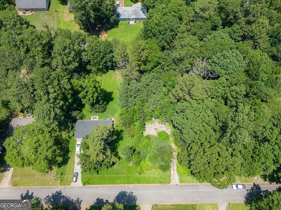1st image of 185 Mountain View Cir