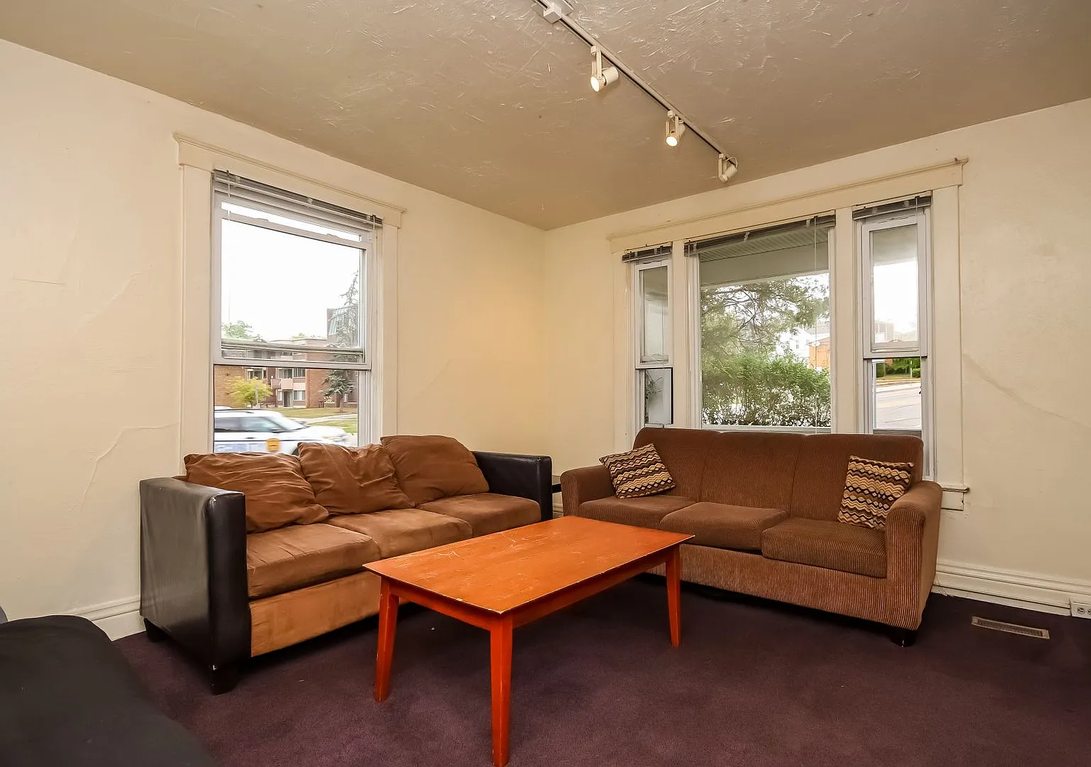 4 Bed/2.5 Bath Private Home Available August '27 — Photo 3