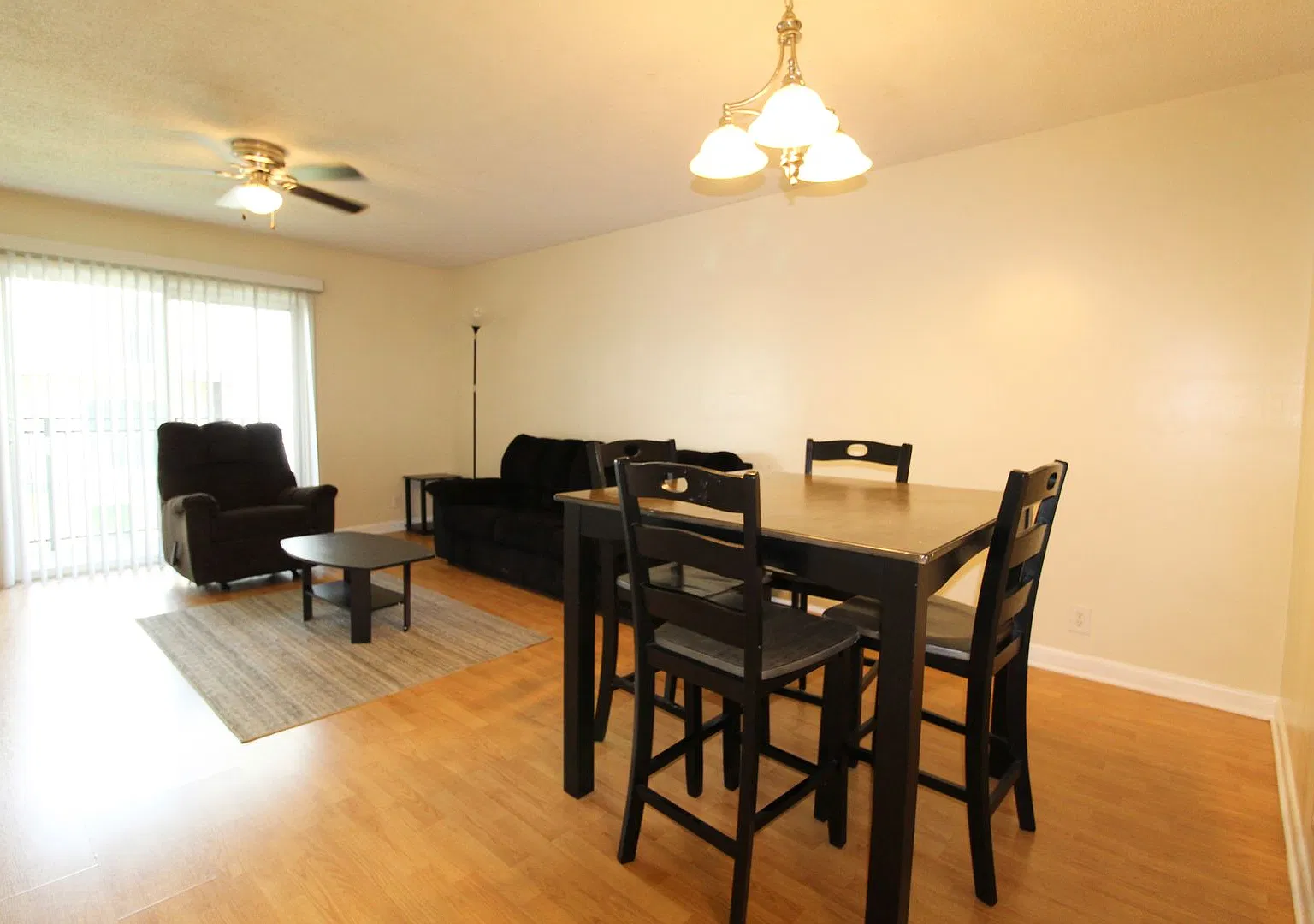 Hunters Ridge Condominiums 1390F — Photo 1