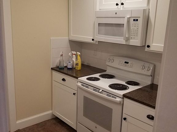 2nd image of 4061 Myra St