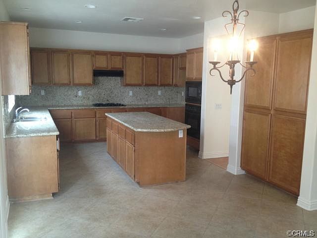 2nd image of 6009 Red Gold St
