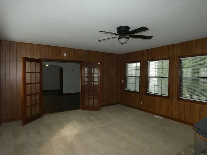 4701 NW Green Hills Rd — Photo 9