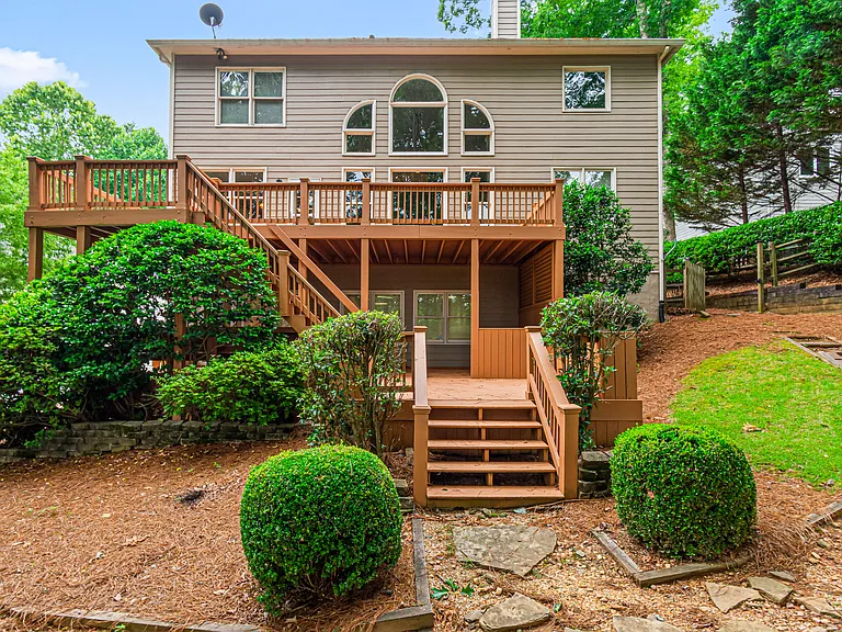 1320 Compass Pointe Xing — Photo 36