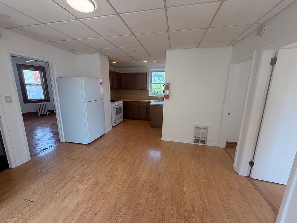 1st image of 404 Passaic Ave #1