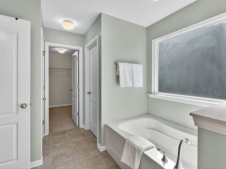 7019 Hamilton Mill Dr — Photo 18
