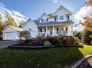 55 Summit Cres, Upper Tantallon, NS B3Z 1P9