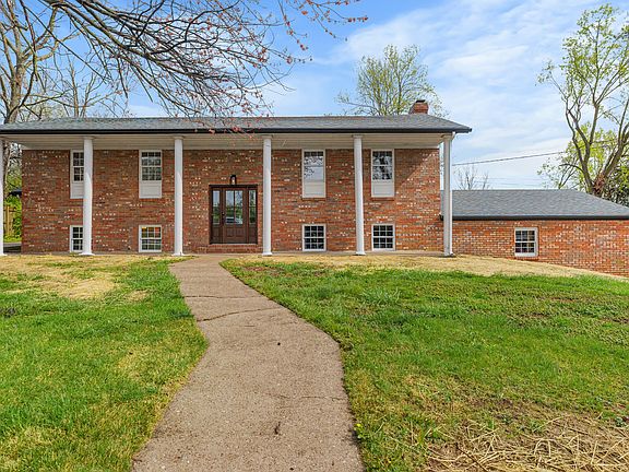 3rd image of 309 Miller Dr