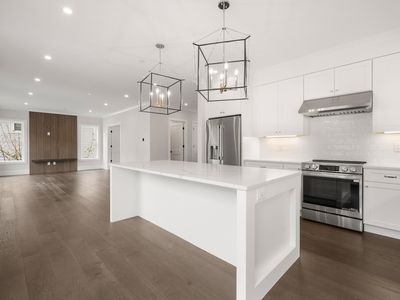 232 Bellevue St #1, Newton, MA, 02458