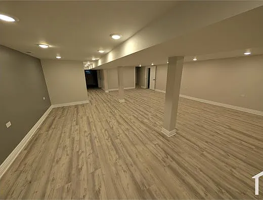 8305 S Seeley Ave — Photo 16