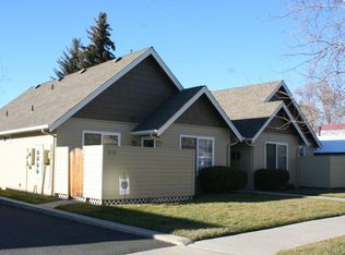 109 NW Broadway St APT 4, Bend, OR 97703