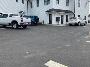 57 W Main St #2, Clinton, CT 06413