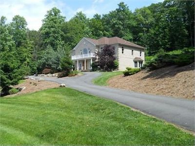 74 Lambert Dr, Sparta, NJ, 07871