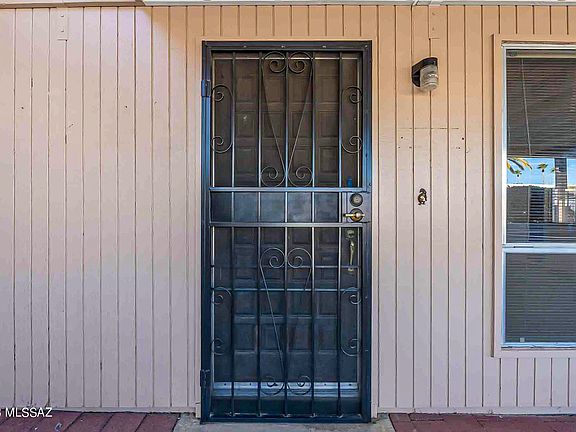 5th image of 296 N Calle Del Santo