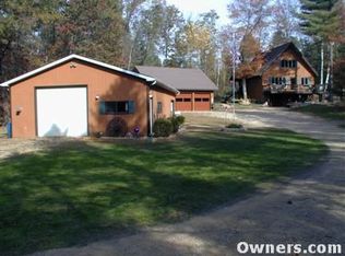 N6566 Fox Ln, Shawano, WI 54166