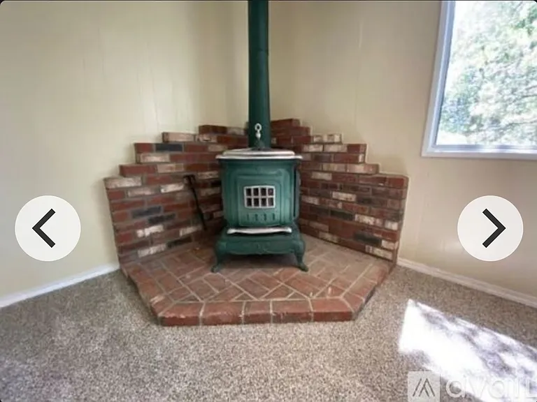 25830 Scenic Dr — Photo 2
