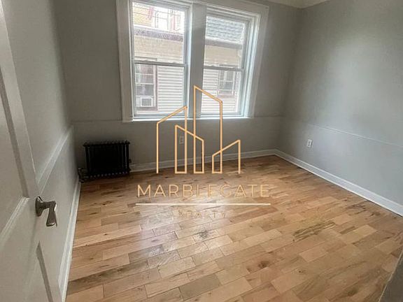 2nd image of 63 N Walnut St #6E