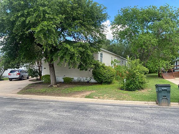 2nd image of 4516 Edge Creek Dr