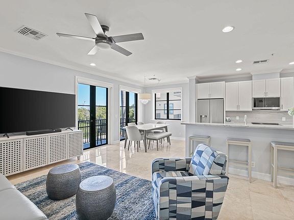 4th image of 920 Via Villagio