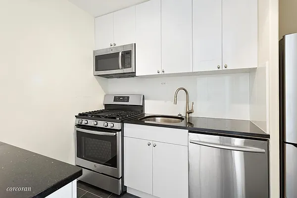 Rented by Corcoran | media 15