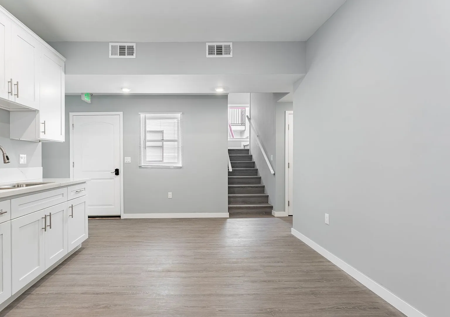 1166 W 29th St., LLC — Photo 1
