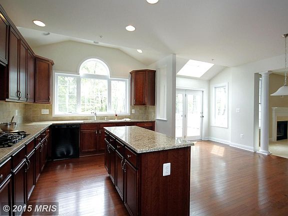 Woodstock Federal Kitchen-Breakfast Area