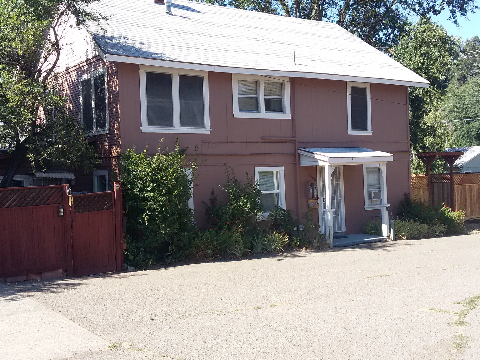 1 bed, $1,250 — Photo 1