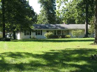 3733 W Plymouth Church Rd, Beloit, WI 53511