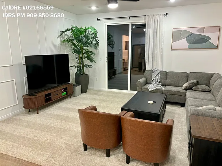 1375 Yeager Ave — Photo 4