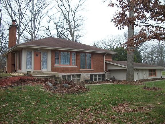 2nd image of 7939 W 121st St