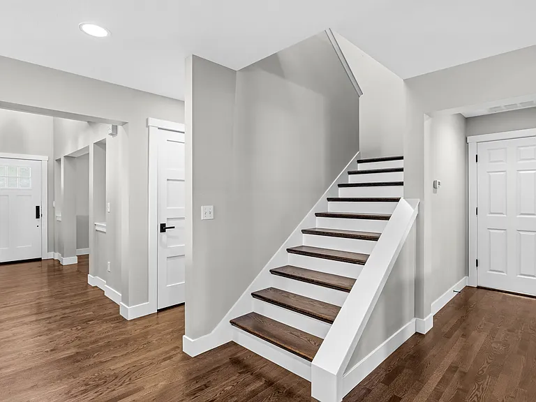 8829 NE 178th St — Photo 27