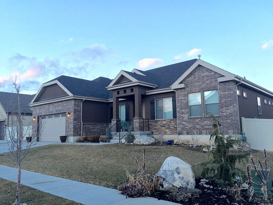 1st image of 1494 W Iron Gray Dr