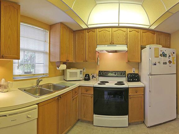 3rd image of 28251 Pine Haven Way APT 171