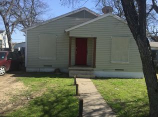 2012 Leacrest Dr, Dallas, TX 75216