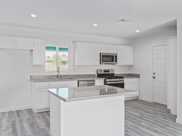 2043 W ROMA Avenue, Phoenix, AZ 85015